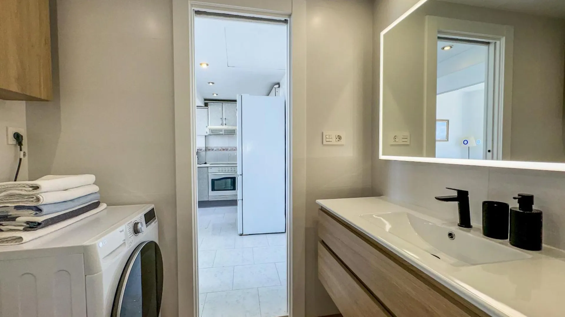 Apartment Apartamento La Roca Torremolinos